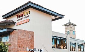 Travelbee Airport Inn